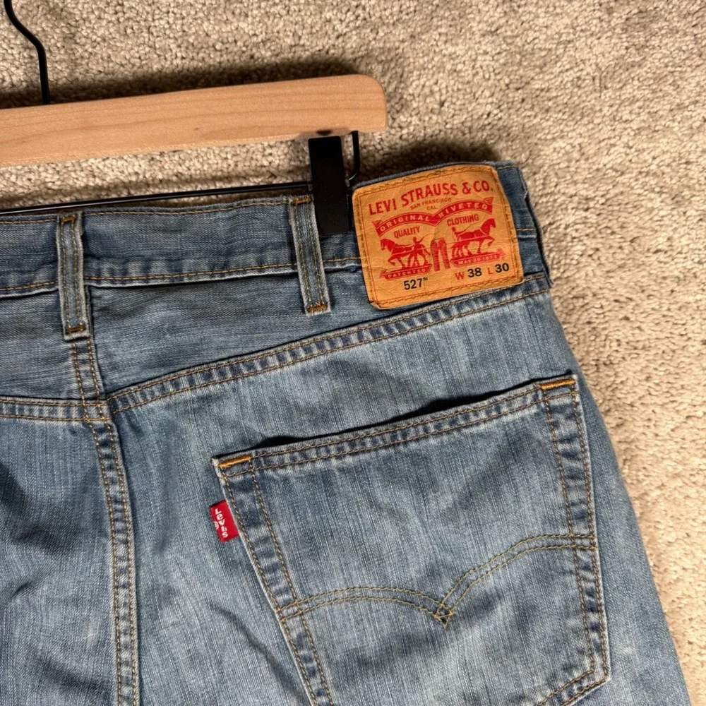 Levi 527 Men's 38x30 Medium Wash Denim Bootcut Jeans Cotton